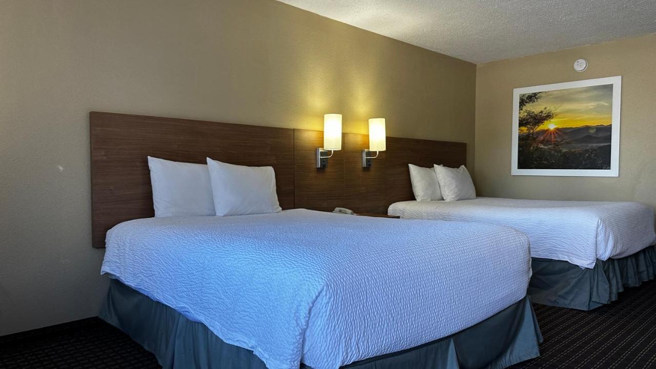 Days Inn By Wyndham Lexington-Columbia Zewnętrze zdjęcie
